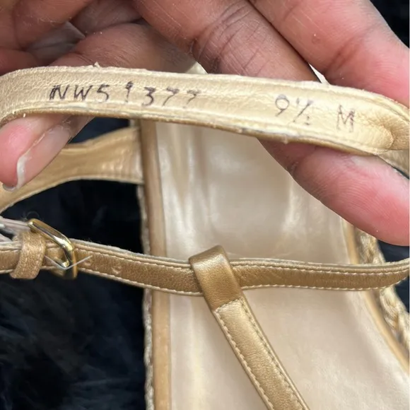 Stuart Weitzman “Flatty Old Gold Raffia” Sandals