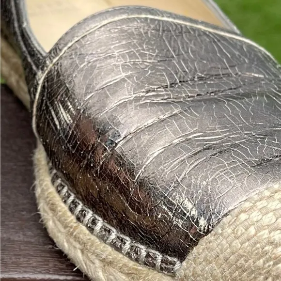 Stuart Weitzman Metallic Gunmetal Grey Leather Espadrille Flats Size 8.5