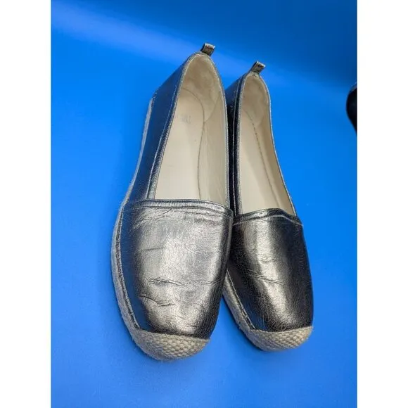 Stuart Weitzman Metallic Gunmetal Grey Leather Espadrille Flats Size 9.5