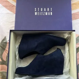 [Stuart Weitzman] Navy Blue Suede Wedged Ankle Boots