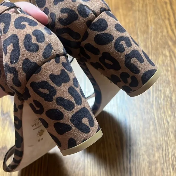 Stuart Weitzman NEARLYNUDE LEOPARD-PRINT SUEDE SANDALS IN CAPPUCINO Size 5.5