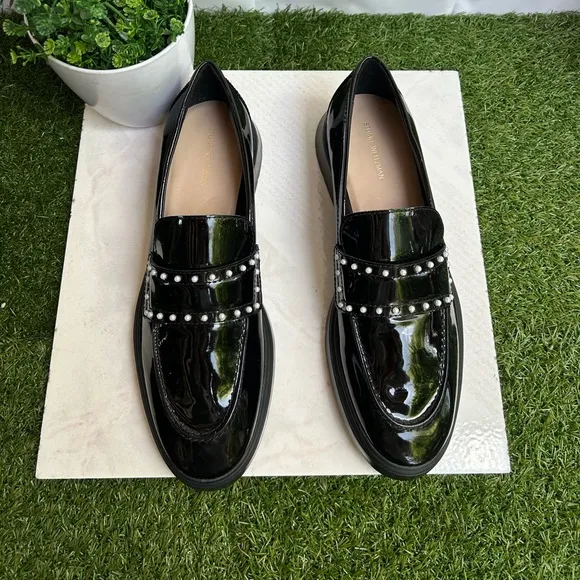 STUART WEITZMANDarcy Simulated Pearl Leather PennyLoafers Black Patent Sz 9.5
