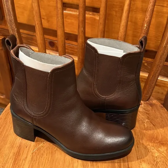 Stunning Clark’s Pull On Boots 🥾