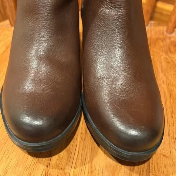 Stunning Clark’s Pull On Boots 🥾