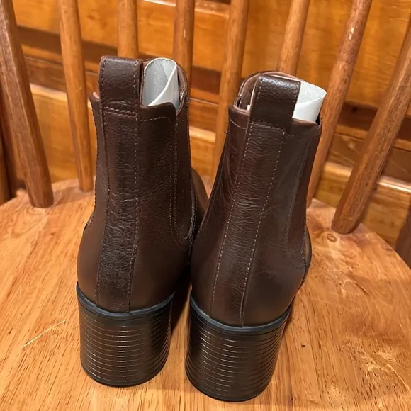 Stunning Clark’s Pull On Boots 🥾