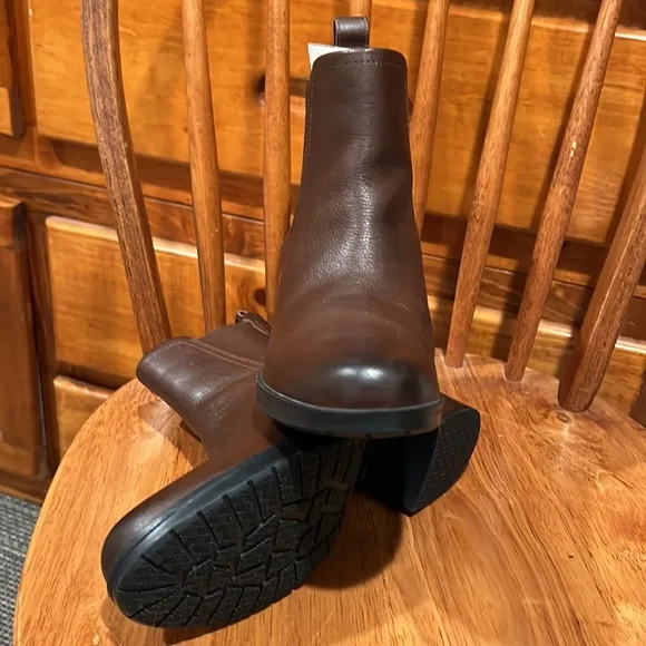 Stunning Clark’s Pull On Boots 🥾