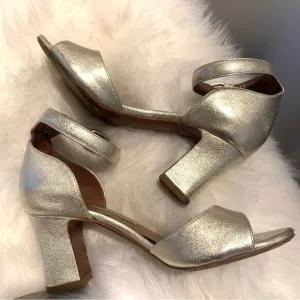 Tabitha Simmons Metallic Gold Open Toe Heel Sandals Size 5.5
