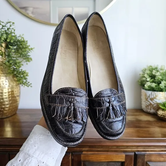 Talbots Crocodile Embossed Genuine Leather Tassel Penny Loafers Dark Brown, 7.5