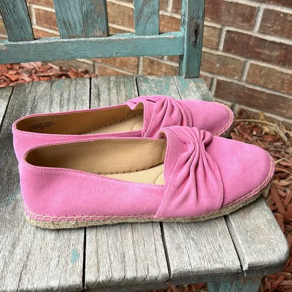 TALBOTS Ladies 10M Izzy Pink Espadrille Shoes~Slip ons with Bow Detail