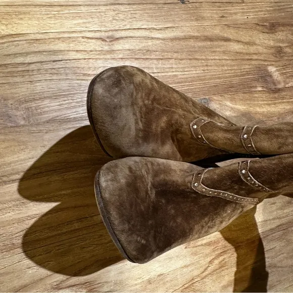 Tamara Mellon Women’s Turning Point Brown Suede Studded Heeled Boots Pull On 6.5