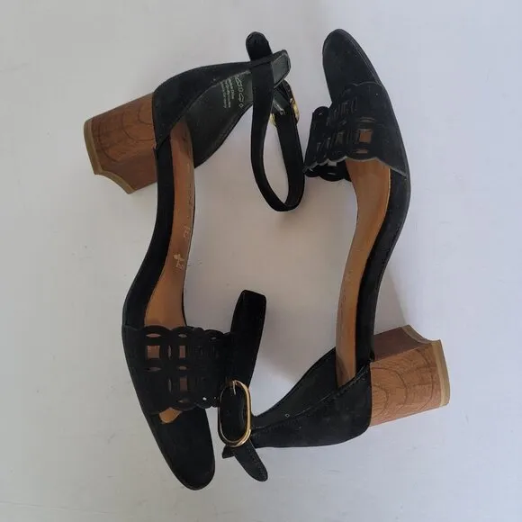 Tamaris Women's Chunky Block Heel Cutout Front Strap Sandals. Size 8.5