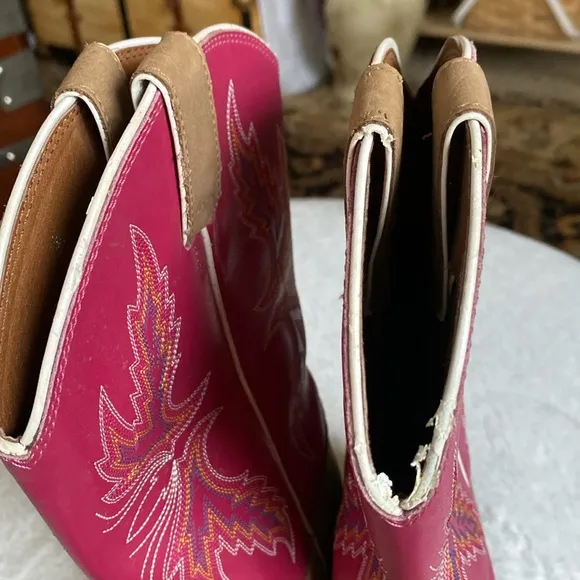 Tan and Dark Pink Kids Justin Cowboy Boots youth sz 3.5
