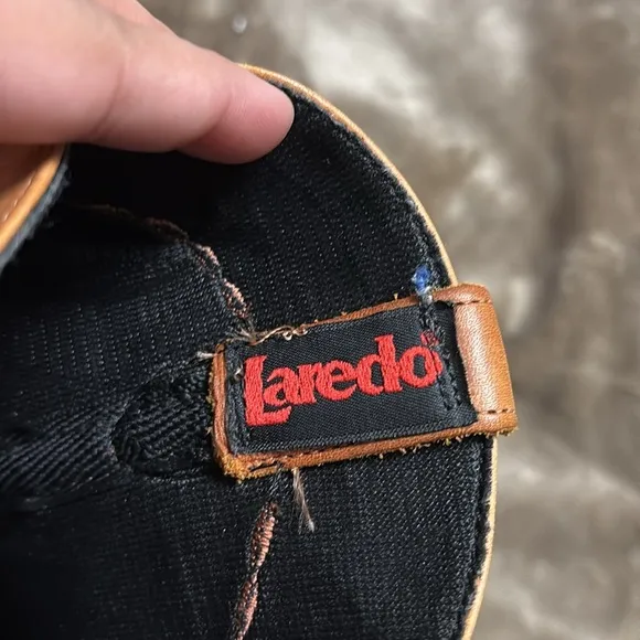 Tan Laredo Cowgirl boots