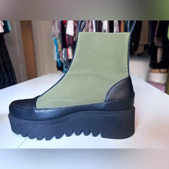 Tank Steiger Camilla- Black &amp; Dark Green Pull-On Boots Size 38/8