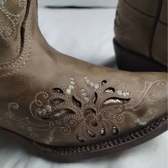 Tanner Mark Girls Pull-On Burnished Sand Butterfly Inlay Western Boots Sz US 2