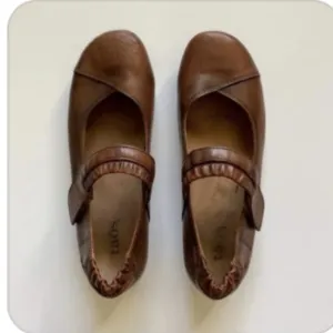 Taos Mary Jane Strapeze Leather Ballet Flat Loafers - Cognac 37