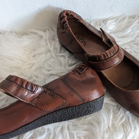 Taos Mary Jane Strapeze Leather Ballet Flat Loafers - Cognac 37