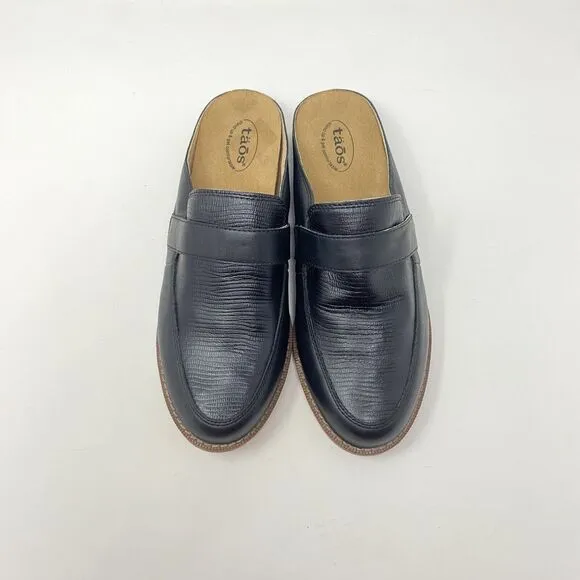 Taos Women's Size 9 Royal Black Snake Embossed Leather Slip On Mules Flats