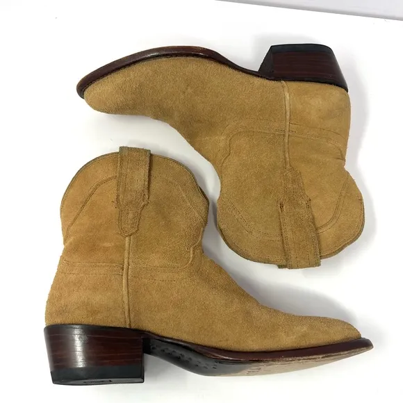 TECOVAS Women’s The Lucy Pull On Cowboy Ankle Boots Sz 7.5 B Tan Sand Suede GUC