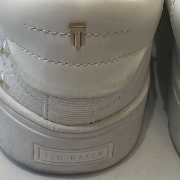 Ted Baker London Adial Floral Embroidered Size 7 Sneakers