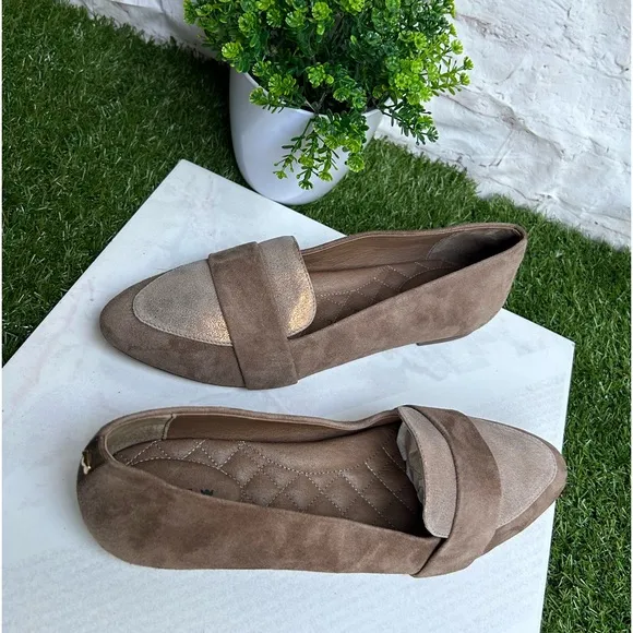 THE BLACKBIRD$150Oak Shimmer Suede women size 9.5 new