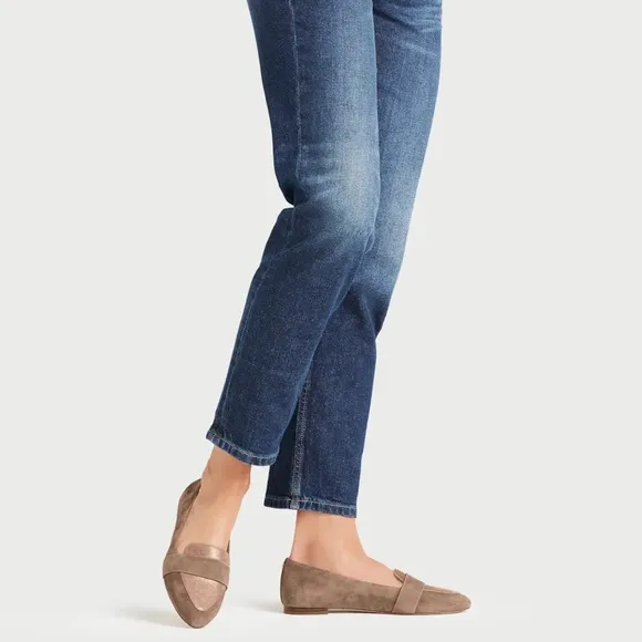 THE BLACKBIRD$150Oak Shimmer Suede women size 9.5 new
