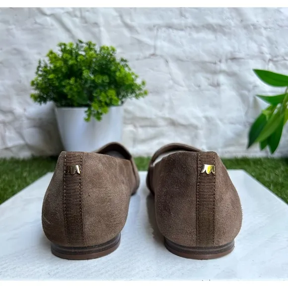 THE BLACKBIRD$150Oak Shimmer Suede women size 9.5 new