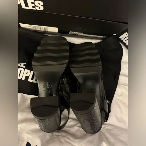 The Kooples NEW BLACK LIZARD EFFECT LEATHER HEELED SANDALS FR 40 US 9