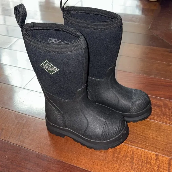 The Original Muck Boot Company toddler kids chore classic boot