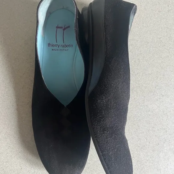 Thierry Rabotin‎ Lightweight Flats black suede size 38.5 (8) womens