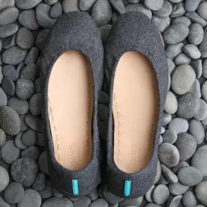 TIEKS Vegan Wool Greystone Flats - Sz 7