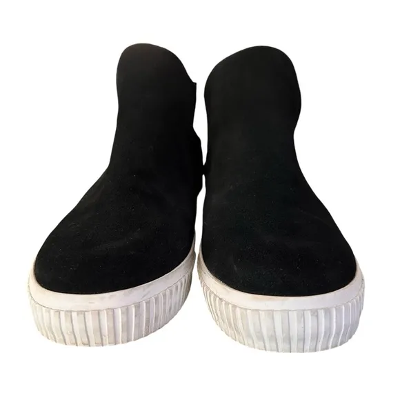 Timberland | Black Suede Skyla Bay Pull on Boots Size 8.5