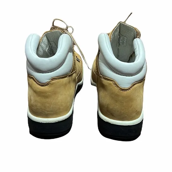 Timberland Boots Boy’s Size 6