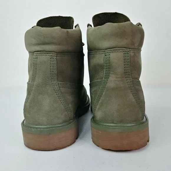 Timberland Boots Color Olive / Military Green Youth / Boys Size 6.5