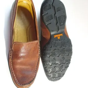 TIMBERLAND COMFORT ZONE LEATHER LOAFER  SIZE 10.5
