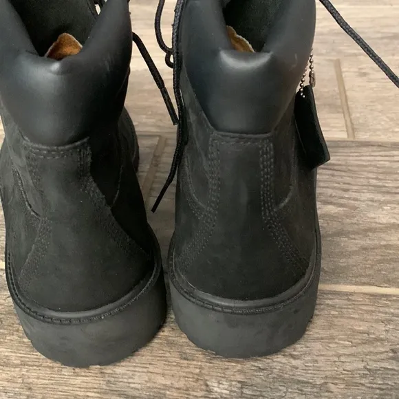 Timberland Grade School Boys' 6&quot; Premium Waterproof Boots