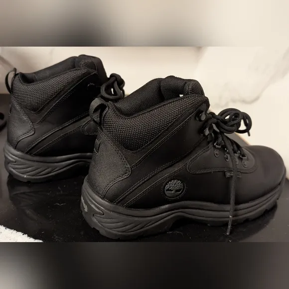 Timberland Men's White Ledge Waterproof Hiking Boots Size 8 Used Exc MSRP $119.9