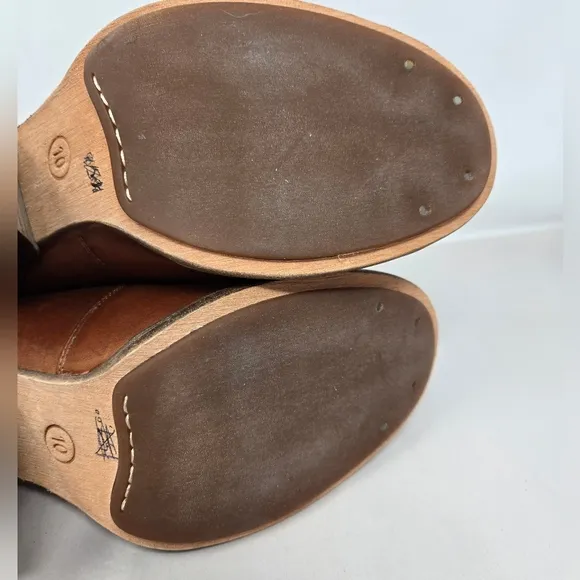 Timberland Womens Bootie Size 10 Marge Short Pull On Carmel Leather Chunk Heels