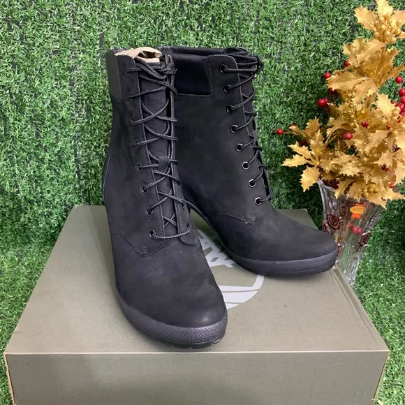 TIMBERLAND WOMEN'S CAMDALE 6-INCH BOOTS