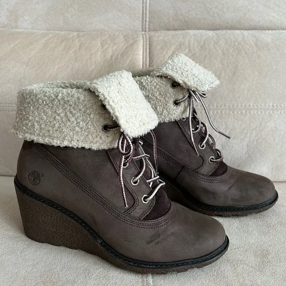 Timberland Women's Earthkeepers Comfy Stylish Boots, Sturdy Wedges