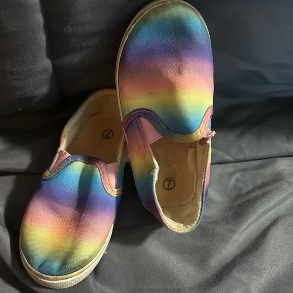 Toddler size 7 and size 7/8 shoes