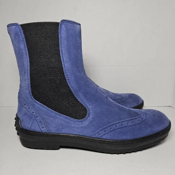 Tod's Chelsea Wingtip Women's Blue Suede Boots Ankle Driving Pull On