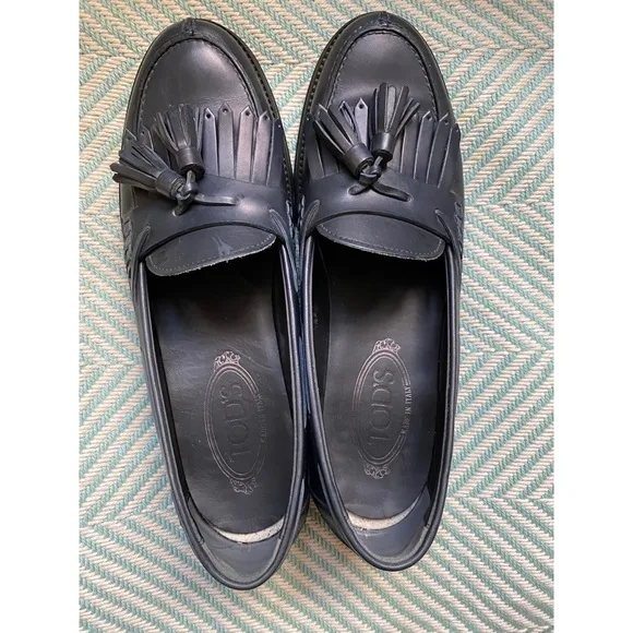 TOD’S Navy Blue Leather Tassel Fringe Loafers