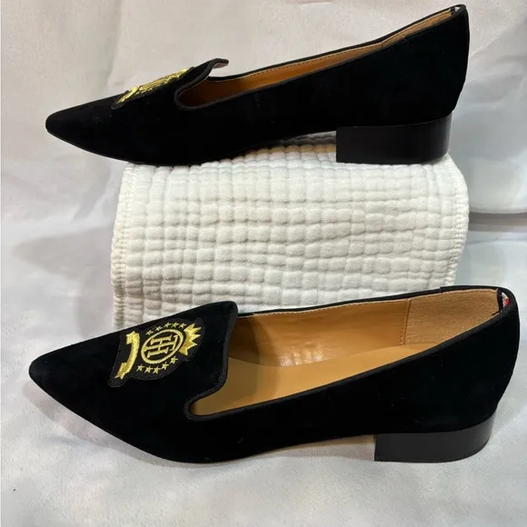 Tommy Hilfiger Women's Hansun2 Pointed Toe Loafers Size 9