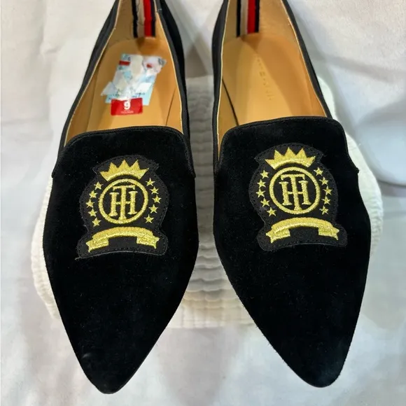 Tommy Hilfiger Women's Hansun2 Pointed Toe Loafers Size 9