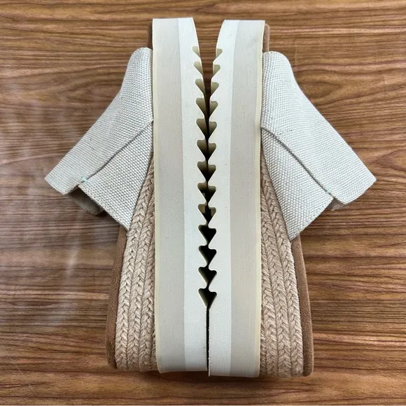 TOMS Diana Platform Sandals Natural Ivory NEW - Size 8.5W