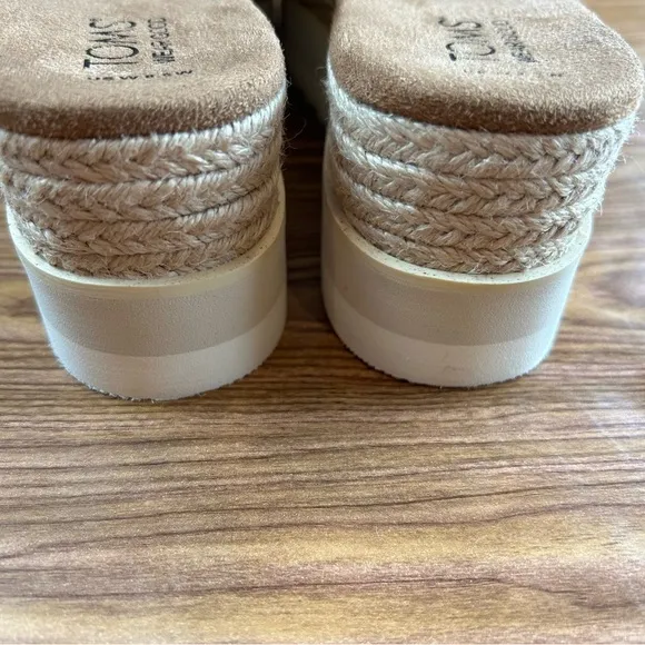 TOMS Diana Platform Sandals Natural Ivory NEW - Size 8.5W