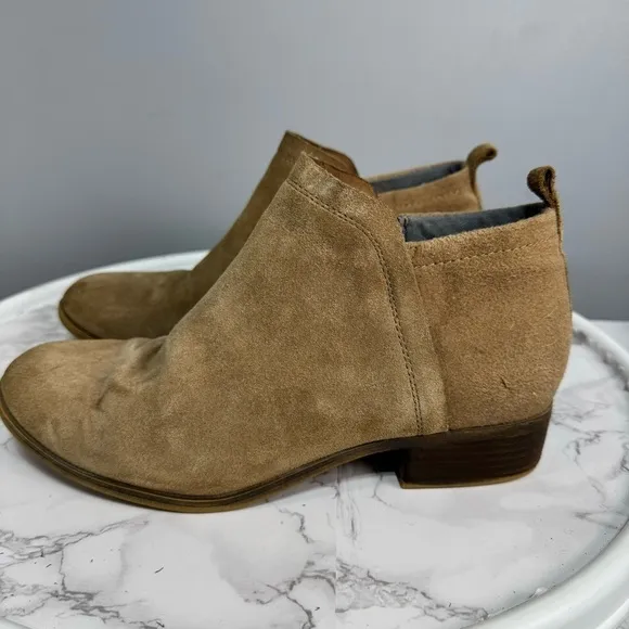 Toms Women’s Ankle Suede Boots sz 9.5 Block Heel Preowned #H865