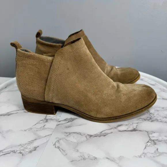 Toms Women’s Ankle Suede Boots sz 9.5 Block Heel Preowned #H865