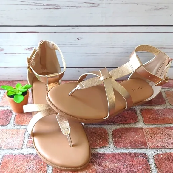 Torrid T-Strap Gladiator Sandal Women's 10WW Wide Rose Gold Summer Casual NWOT